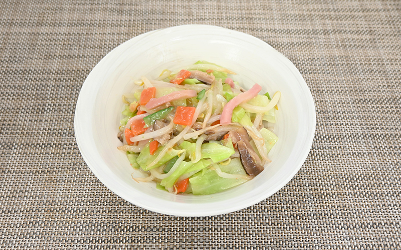 キャベツともやしの中華あんかけ