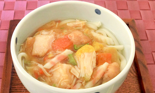 堂本便＜鶏肉入りみぞれ煮うどん＞