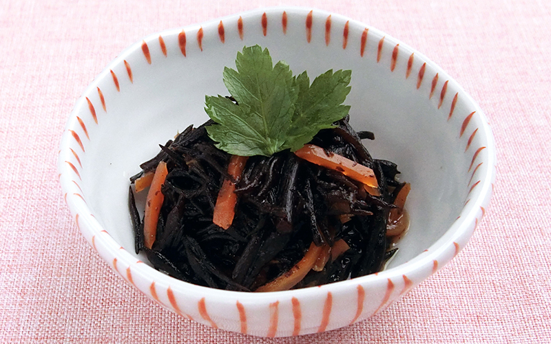 堂本便＜ひじき煮三つ葉トッピング＞