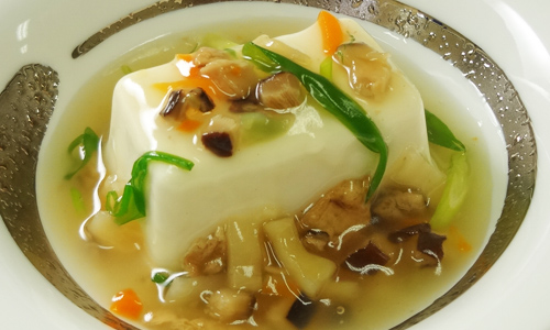 堂本便＜湯豆腐の銀餡仕立て＞