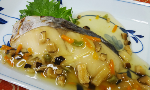 堂本便＜白身魚のあんかけ生姜風味＞
